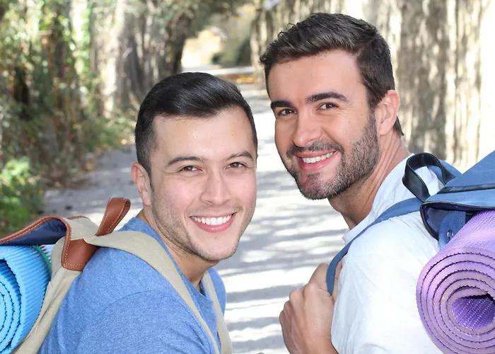 La Connexion, Gay Men Only Hotel Peymeinade