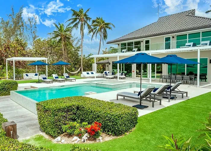 Black Urchin Boutique Resort Bodden Town