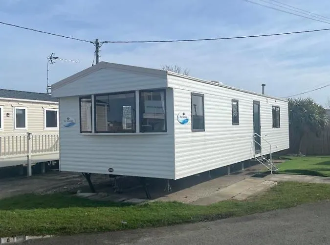 No. 1 Family Caravan At Golden Gate Holiday Centre, Sleeps 6