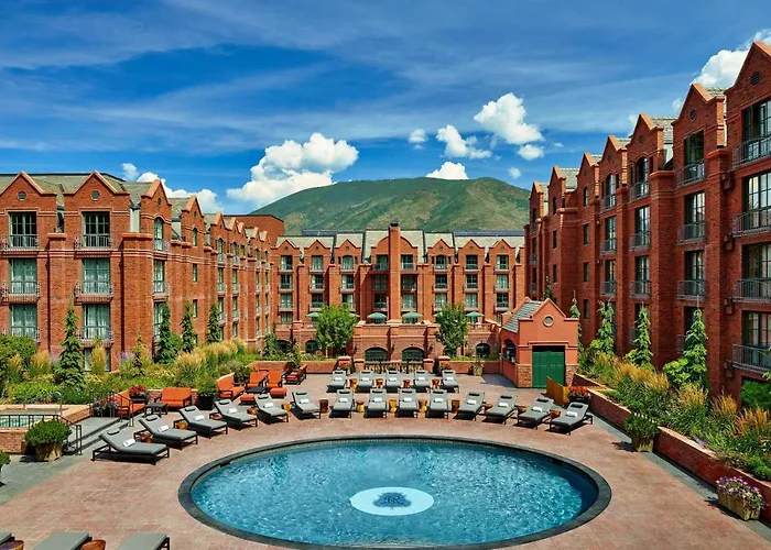 Aspen Hotels With Jacuzzi in Room