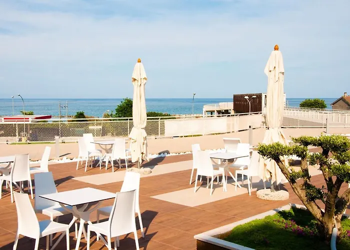 Ambruosi Village Resort&SPA Massignano