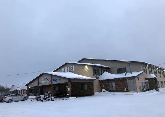 Luck Country Inn