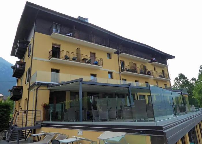 Albergo Mezzolago
