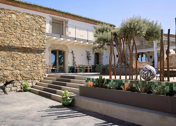 Hotel Restaurant Mas Lazuli By Fimedhotels Pau