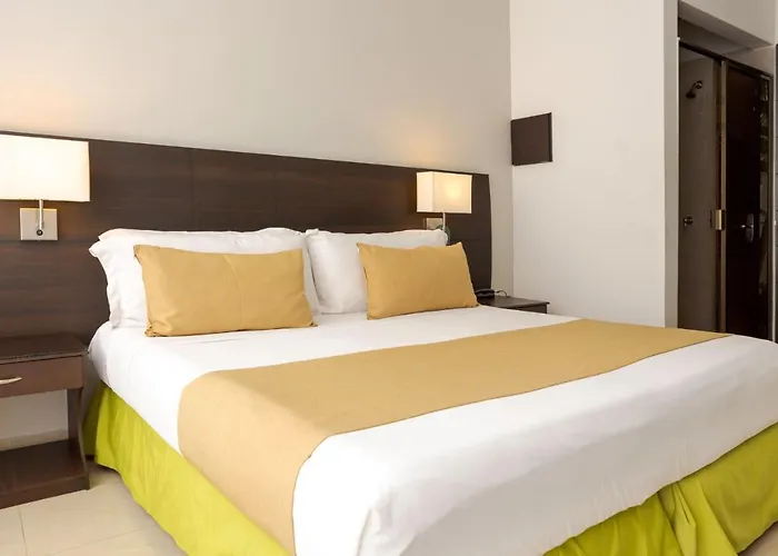 Hotel Manantial Melgar Torre 2