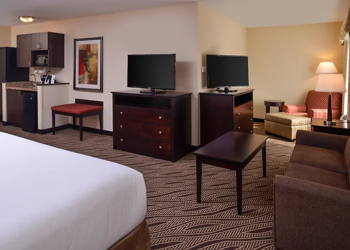Holiday Inn Express & Suites Washington - Meadow Lands By Ihg