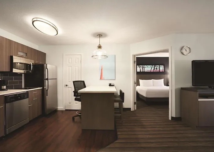 Hyatt House Pleasant Hill Hotel