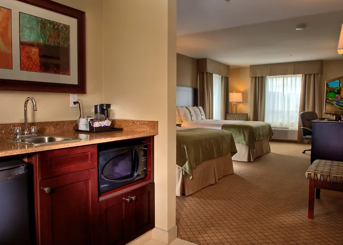 Holiday Inn Hotel And Suites-Kamloops By Ihg