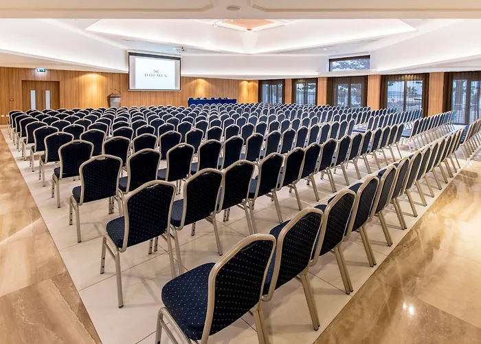 Hotel Doubletree By Hilton Malta St. Paul's Bay