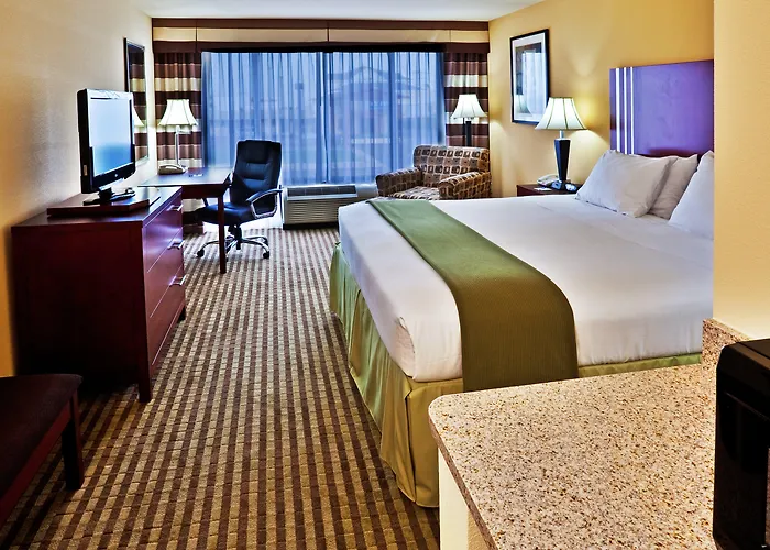 Holiday Inn Express & Suites Perry By Ihg