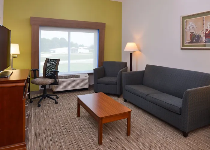 Holiday Inn Express By Ihg