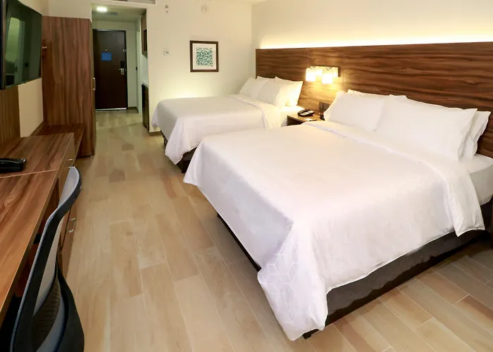 Holiday Inn Express & Suites - Playa Del Carmen By Ihg