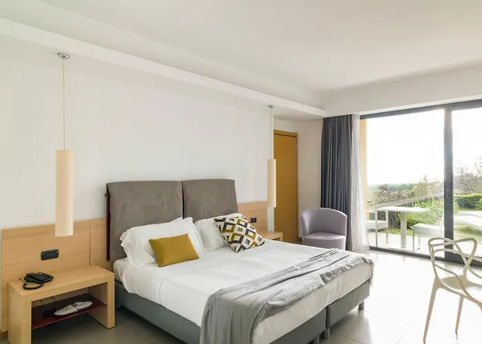 Esperia Palace & Resort Spa