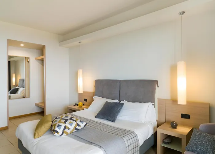 Esperia Palace & Resort Spa