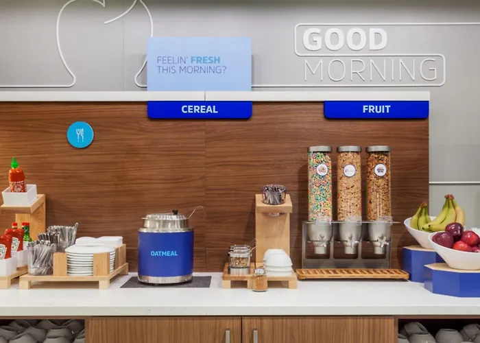 Holiday Inn Express By Ihg