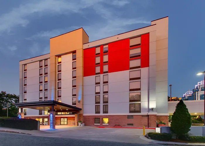 Holiday Inn Express & Suites Atlanta Perimeter Mall Hotel By Ihg