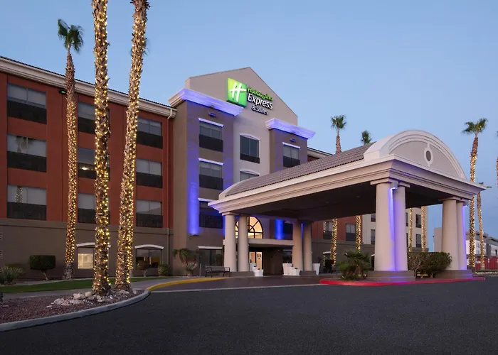 Holiday Inn Express & Suites Yuma By Ihg