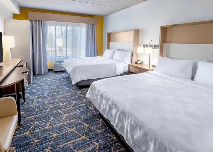 Holiday Inn & Suites Wausau-Rothschild By Ihg