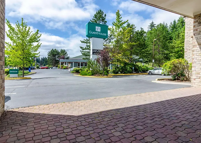 Guesthouse Inn & Suites Poulsbo