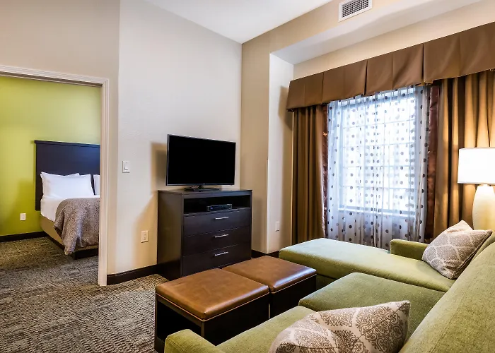 Staybridge Suites Eau Claire - Altoona By Ihg