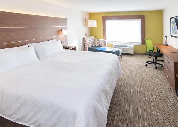 Holiday Inn Express & Suites - North Battleford By Ihg