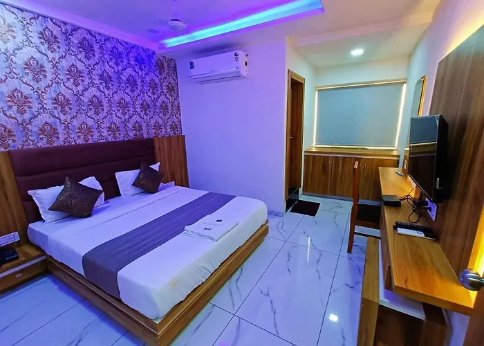Hotel Rock Anand