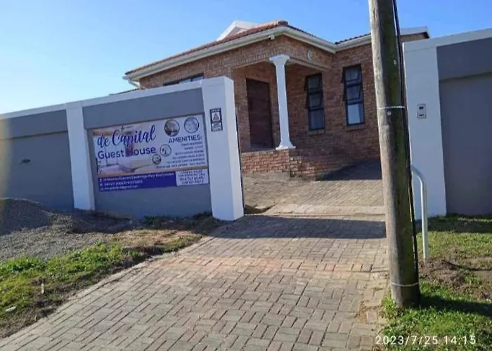 De Capital Guest House East London