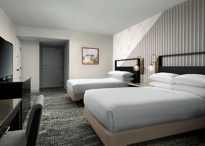 Hotel Fera Anaheim, A Doubletree By Hilton Hotel