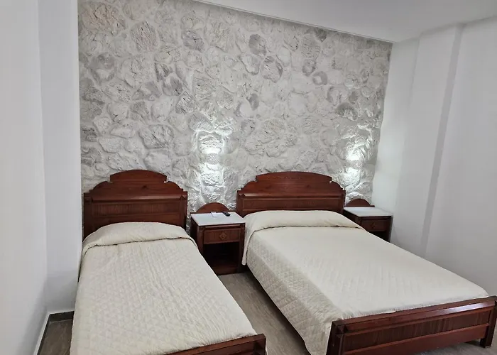Emmanouela Studios & Villas