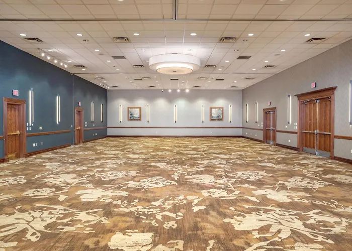 Hilton Garden Inn Airport
