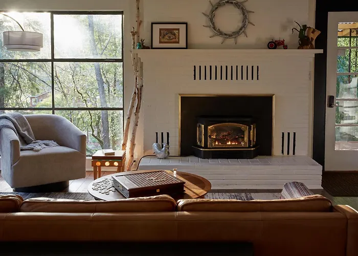 Mine And Farm, The Inn At Guerneville, Ca