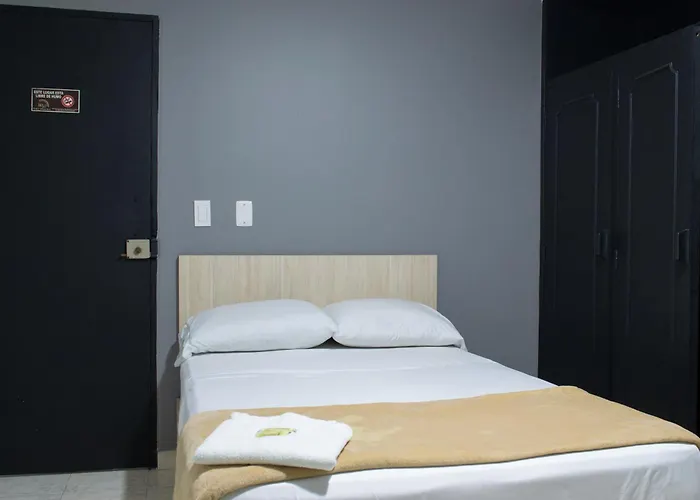 Hotel Ruiseñor Itagui
