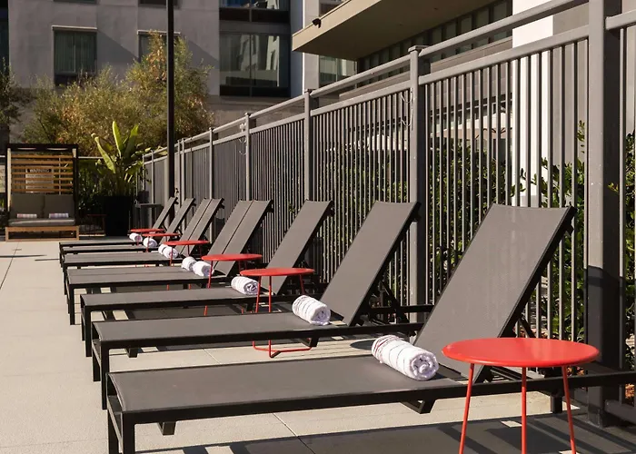 Homewood Suites By Hilton Long Beach Airport