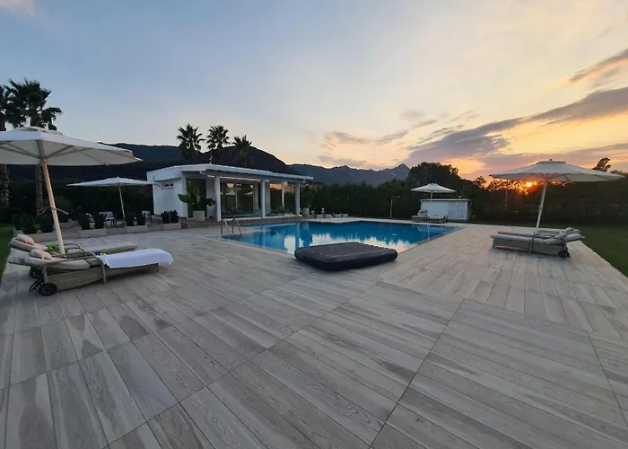 Female Resort San Felice Circeo