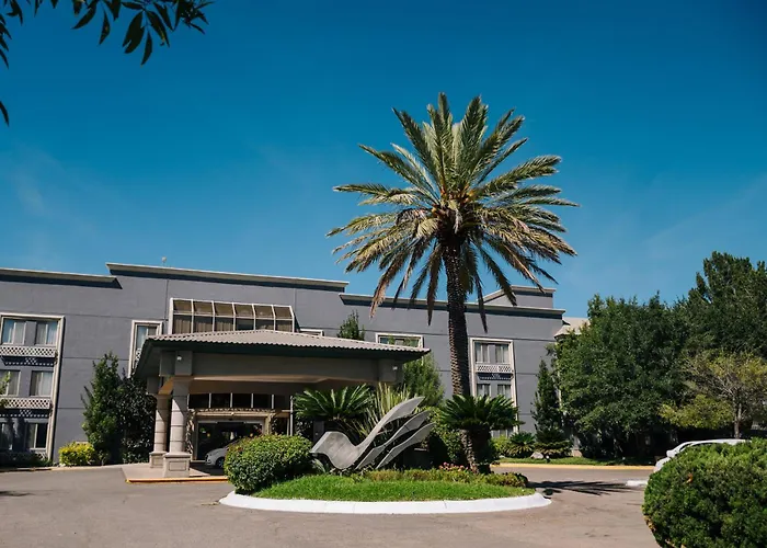 Hotel Victoria Express Durango