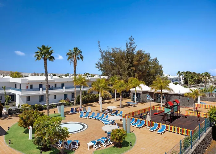 Hoteles con jacuzzi en Playa Blanca (Lanzarote)