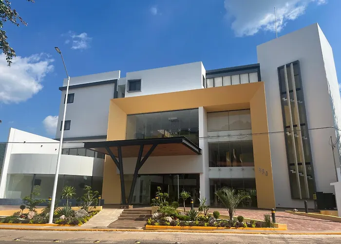 Hotel Cinco Diamantes