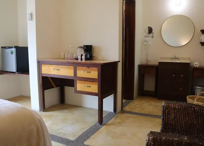 Casa Bugambilias