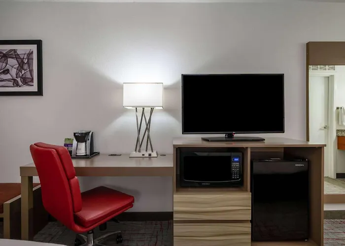 Wyndham Garden Columbia-Ft Jackson Hotel