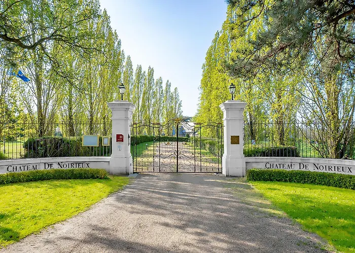 Chateau De Noirieux Briollay