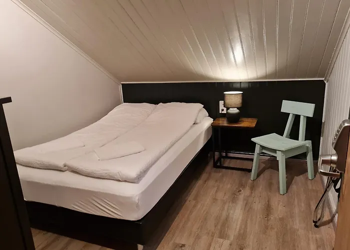 Lava Guesthouse