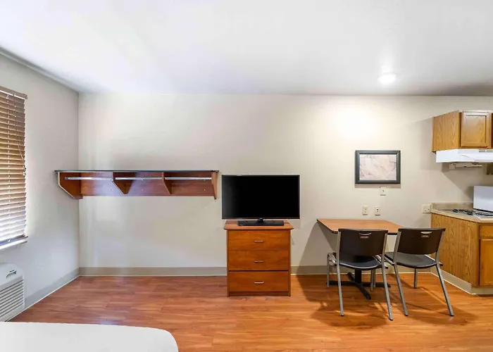 Extended Stay America Select Suites - Lubbock - South