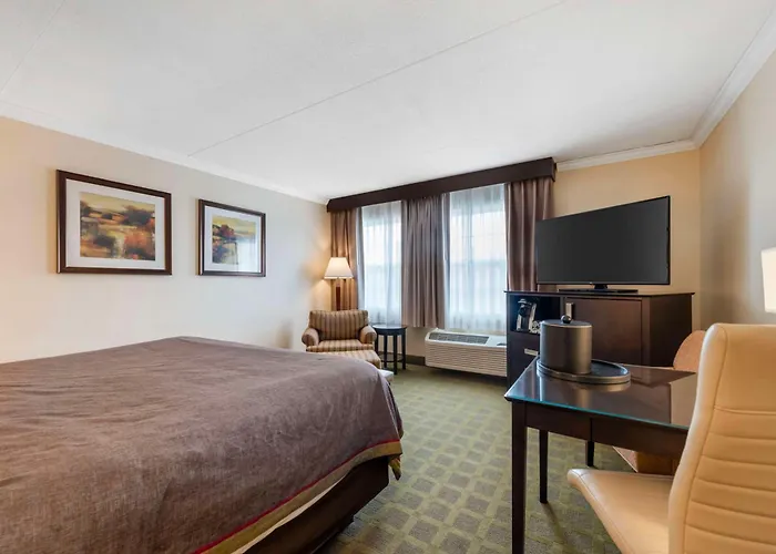 Best Western Plus White Bear Country Inn White Bear Lake
