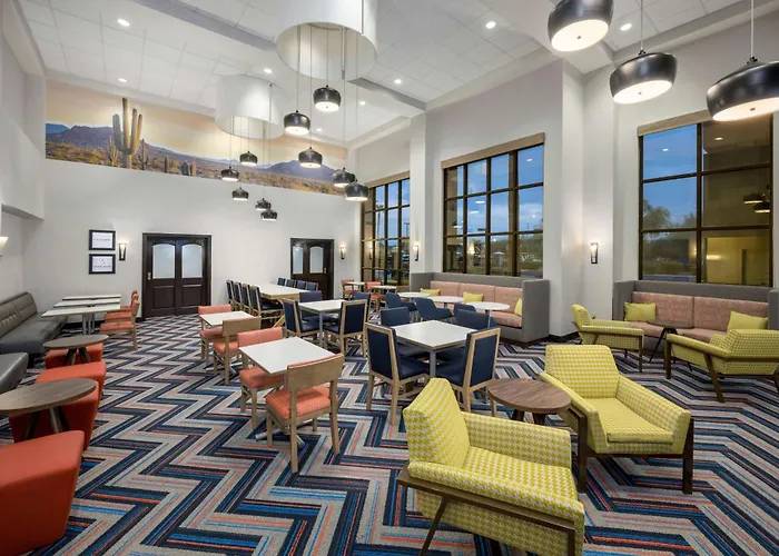 Hampton Inn & Suites North/Happy Valley