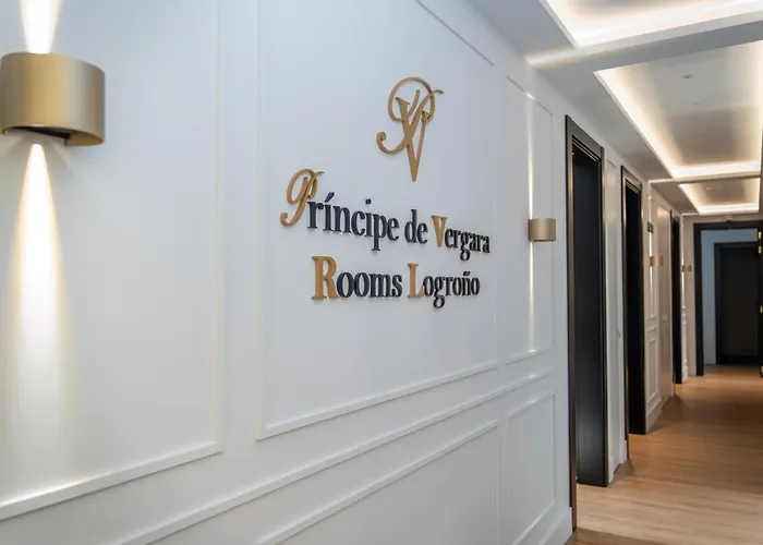 Príncipe de Vergara Rooms by Clabao