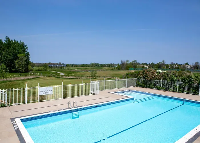 Living Water Resort & Spa Collingwood