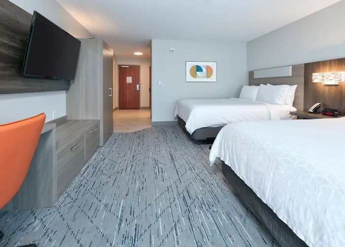 Holiday Inn Express Hotel & Suites Shakopee By Ihg
