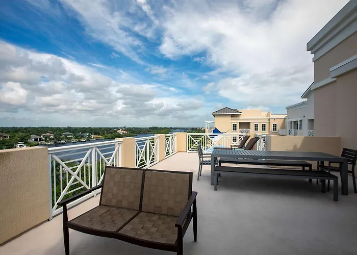 Wyndham Grand Jupiter At Harbourside Place
