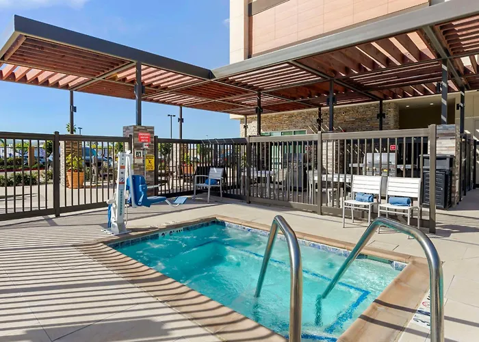 Home2 Suites By Hilton Redlands