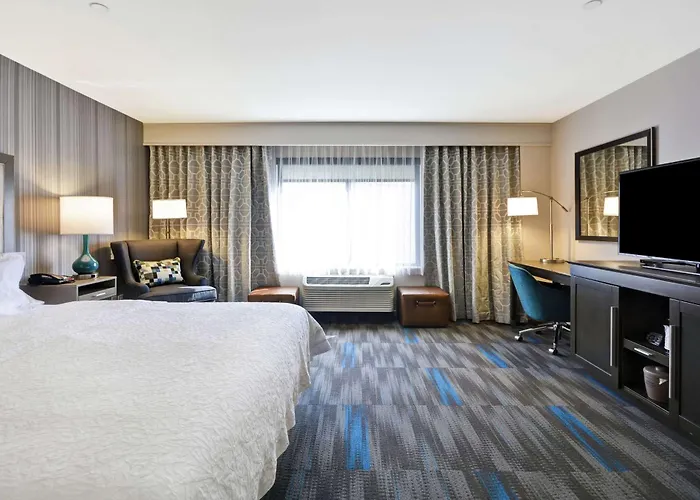 Hampton Inn & Suites Los Angeles Burbank Airport